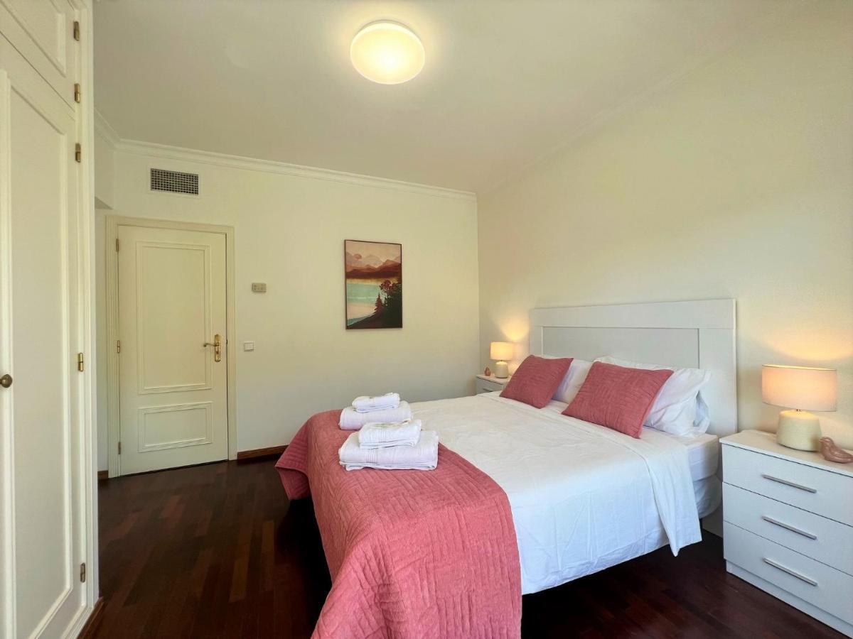 Vilamoura Central 2 With Pool By Homing Extérieur photo