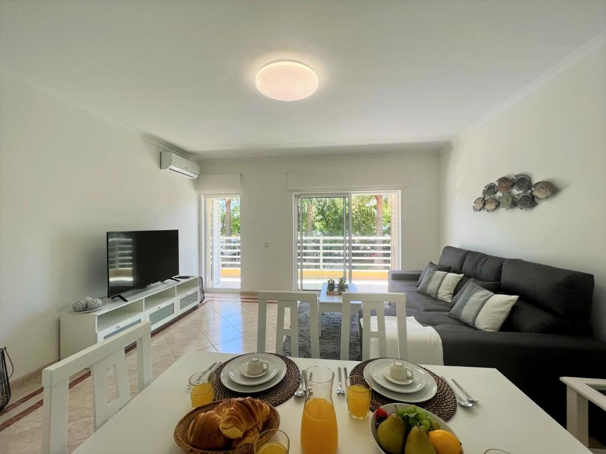 Vilamoura Central 2 With Pool By Homing Extérieur photo