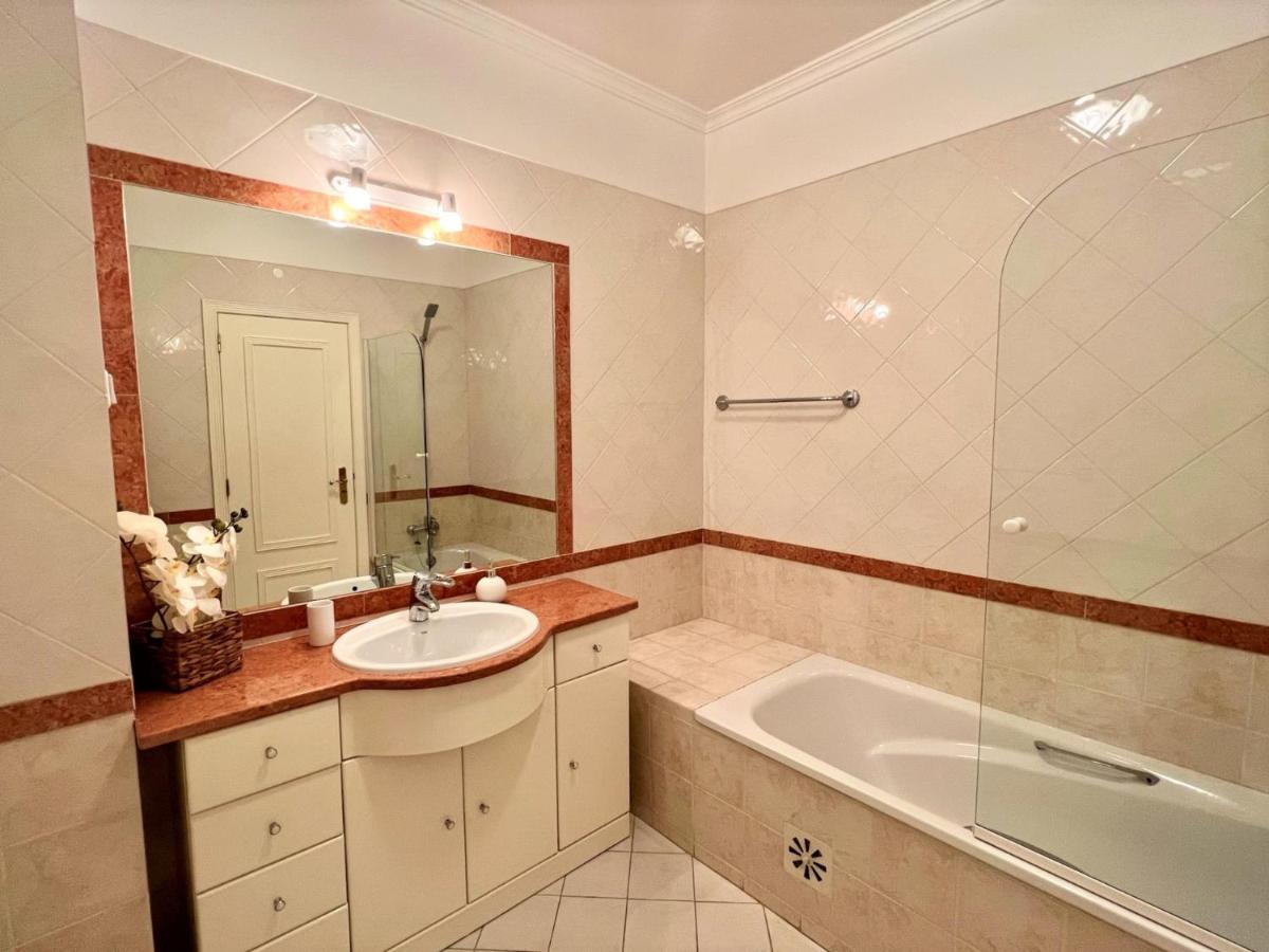 Vilamoura Central 2 With Pool By Homing Extérieur photo