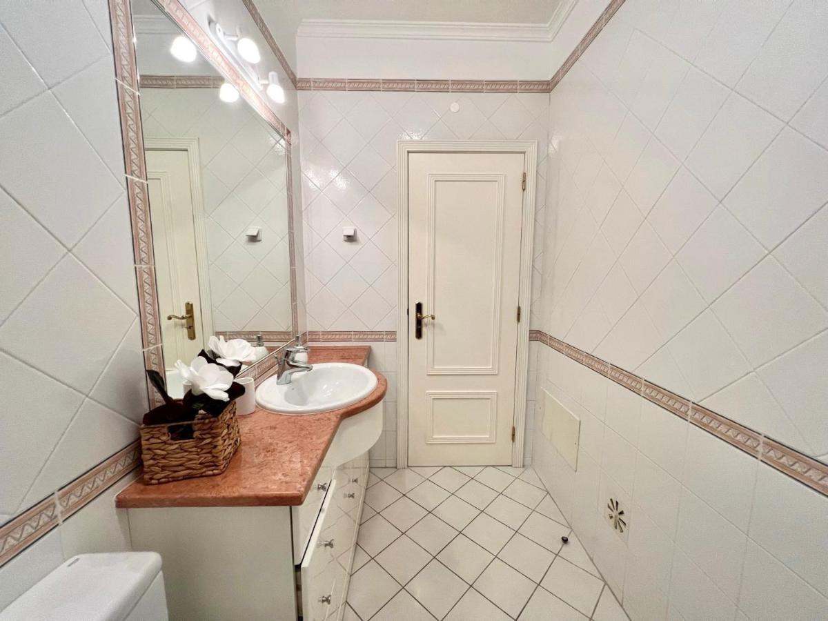 Vilamoura Central 2 With Pool By Homing Extérieur photo